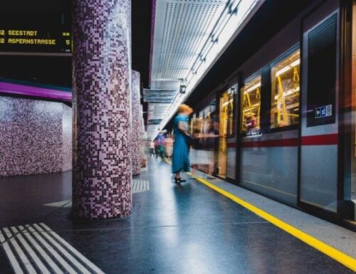 1-2-3 Billett: Österreichs österreichweites Unbegrenztes Bahnticket Ab zehnter Monat des Jahres Zugänglich