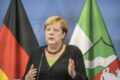 Deutschlands Merkel Sagt, Dadurch Gespräche Unter Einsatz von Taliban U. a. Eine größere Anzahl Personen Wegschaffen Zu tun sein