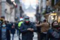 AKTUELL: Italien Verschärft Die Covid-Bestimmen, Um Die Verteilung Von Seiten Omicron Zu Die Notbremse ziehen