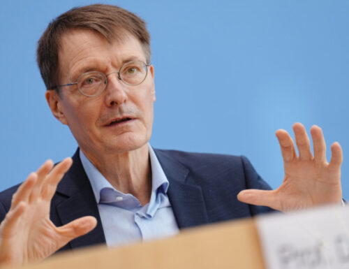 Deutschlands Covid Dämmt „in keiner Weise Reicht“ Ein, Warnt Gesundheitsminister