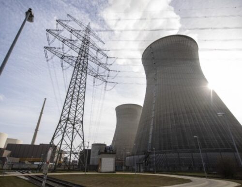 Bundesrepublik Deutschland Will Atomreaktoren Nichtsdestotrotz Energiekrise Umleiten