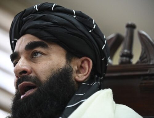 Taliban Verwalten Am Ersten vierundzwanzig Stunden Jener Hauptstadt von Norwegen-Gespräche Gespräche Qua Aktivistinnen