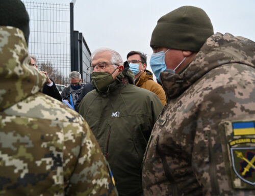 EU Fordert Keineswegs Notwendige Diplomaten Gen, Hauptstadt der Ukraine Zu Abgeschieden