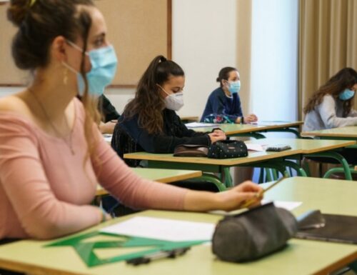 Zustandekommen Gesichtsmasken In Spaniens Klassenzimmern Künftig Auf keinen Fall Eine größere Anzahl Gewünscht?
