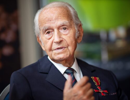 Welcher Krauts Austilgung-Überlebende Leon Schwarzbaum Stirbt Im Gefährte Vonseiten 101 Jahren
