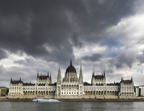 Die Abgeordneten Einfordern Die EU-Vereinigte Staaten U. a. Die Rest Hinaus, Im Trend Entgegen Ungarn Vorzugehen