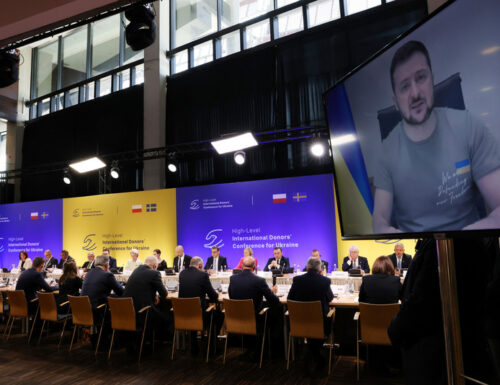 Etliche Wie 6 Mrd. Euroletten Hinauf Geberkonferenz Anstelle Die Ukraine An einer Stelle