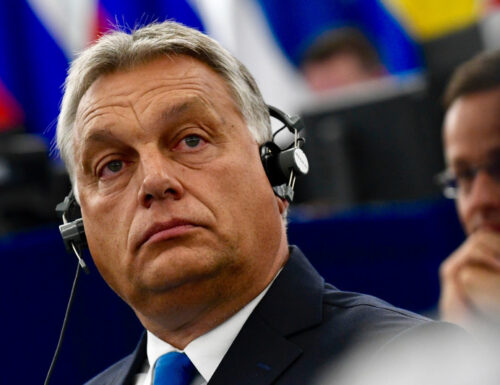 Ungarn Auf die Barrikaden gehen Wider Orbáns Maßnahmen Zur Untermauerung Jener Vermögen