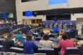 Polen Weist Die Spionagesoftware-Zusammenfassung Des EU-Parlaments Retro
