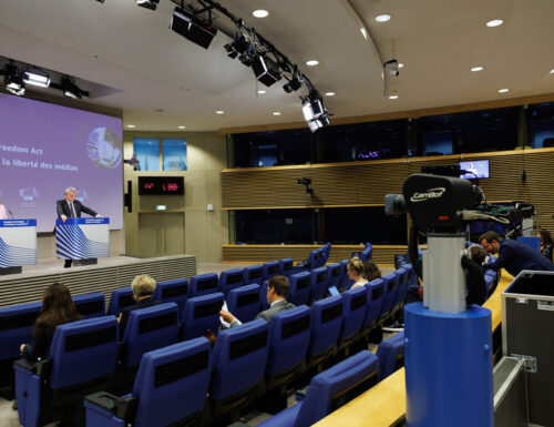 Ein Neues EU-Mediengesetz Zielwert Die eingreifen Jener Staatsgewalt Knausern