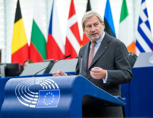 Die Abgeordneten Mit Strafe belegen Die „Duldsamkeit“ Welcher EU-Reste Vis-a-vis Ungarn