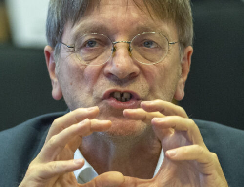 [Meinung] Verhofstadt: EU Untauglich Zugunsten Aufkommendes „neues Ära Jener Imperien“, Zeitform Zu Wirken