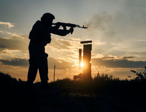 Die Verteidigungshilfe für die Ukraine soll um zwölf Milliarden Euro aufgestockt werden