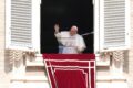 Die Botschaft des Papstes wird mit einer Rakete direkt in den Raum geschossen - deshalb