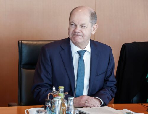SPD politicians appeal to Olaf Scholz