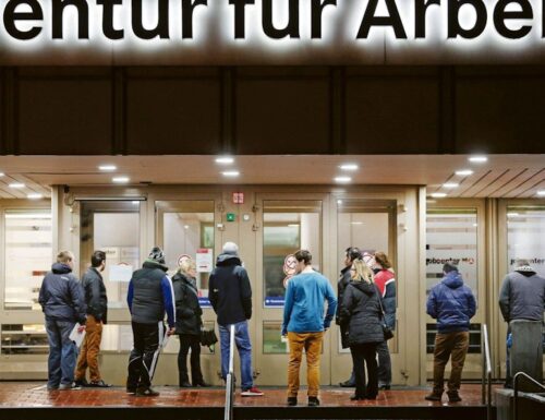 Tatsächlich ist die Arbeitslosigkeit in ganz Deutschland gesunken – auch in Berlin