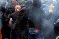 Serben versuchen, die Stadtverwaltung in Zvecan zu stürmen