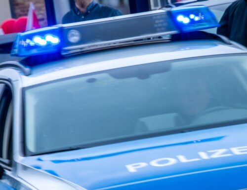 Polizeieinsatz in Charlottenburg-Wilmersdorf: Mann mit Schusswaffe festgenommen