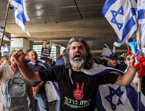 Zehntausende Israelis demonstrieren gegen eine Justizreform